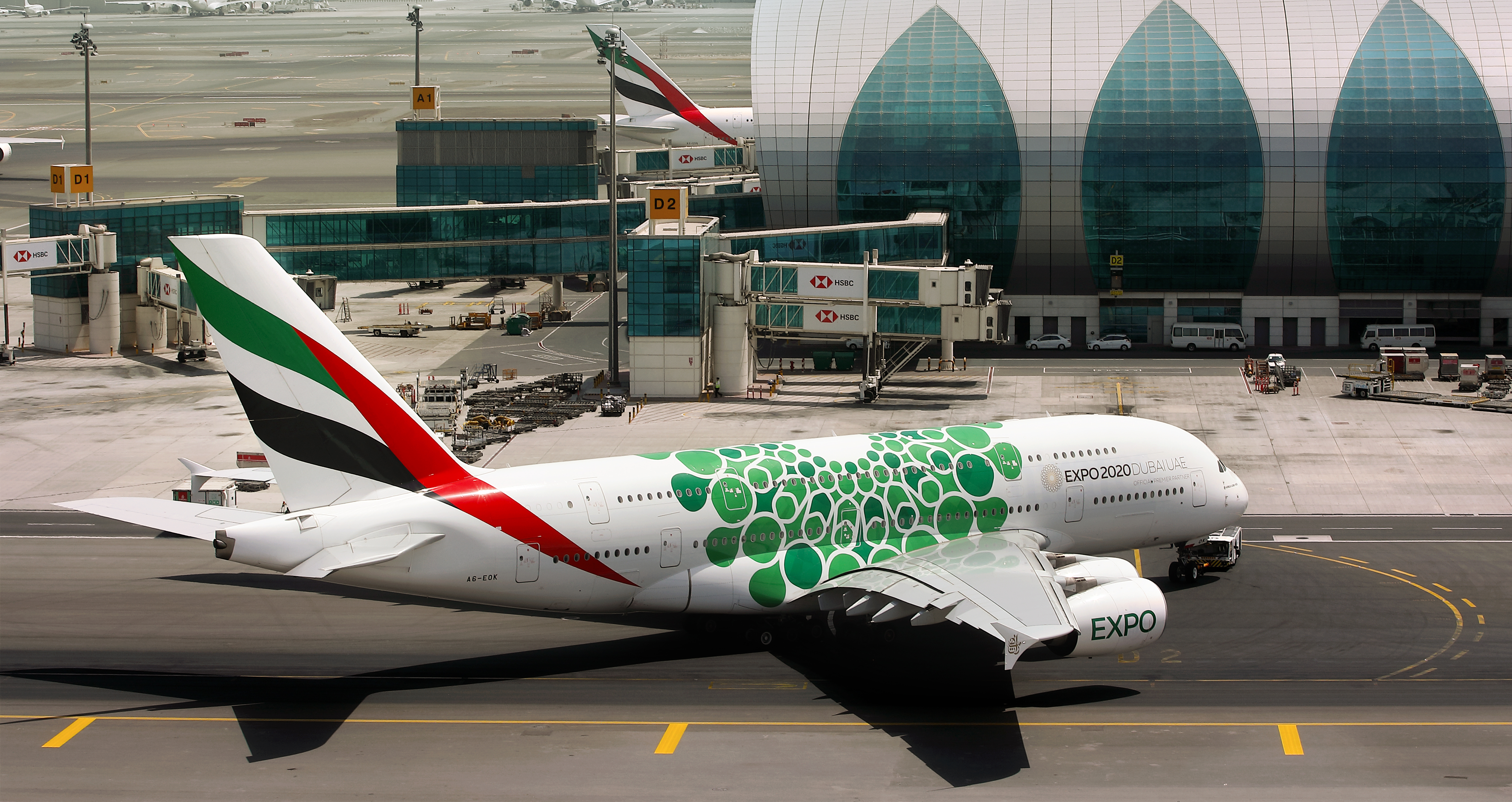 Emirates дубай. Airbus a380 в Дубае. Airbus a 380 Дубай Экспо. Expo 2020 Dubai Emirates. Airbus 380 Expo 2020.