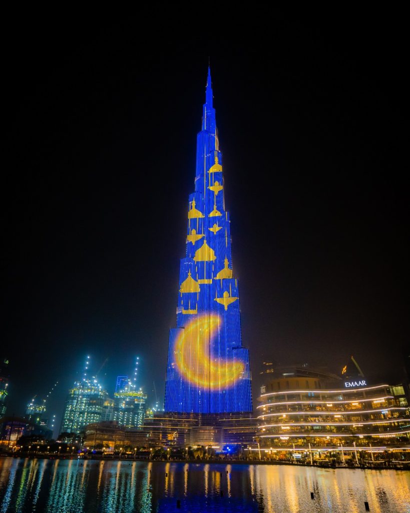 Mesmerising LED Shows To Light Up Burj Khalifa To Mark The Holy Month ...