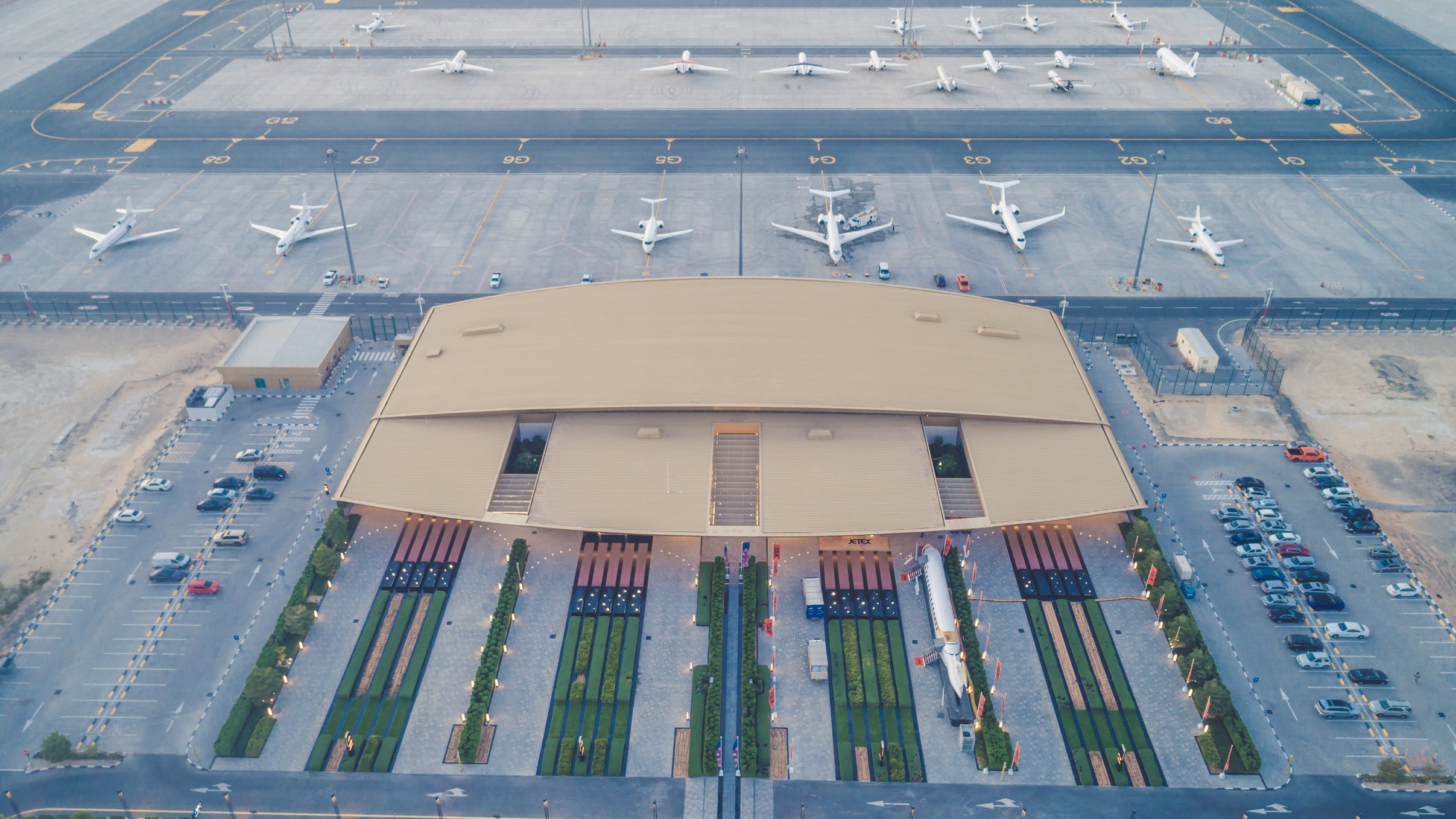 In the first half of 2021, private jet takeoffs and landings at the VIP terminal in Dubai South increased by more than 346% – Dubai Blog